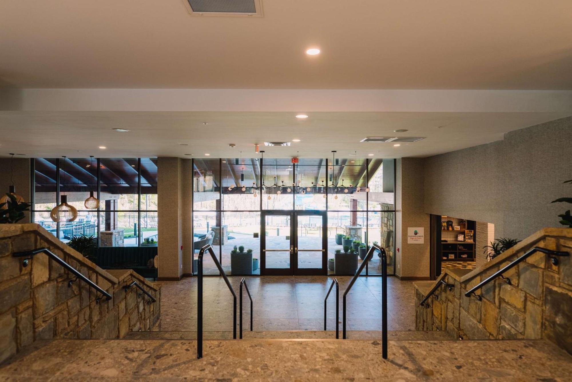 Embassy Suites By Hilton Gatlinburg Resort Dış mekan fotoğraf